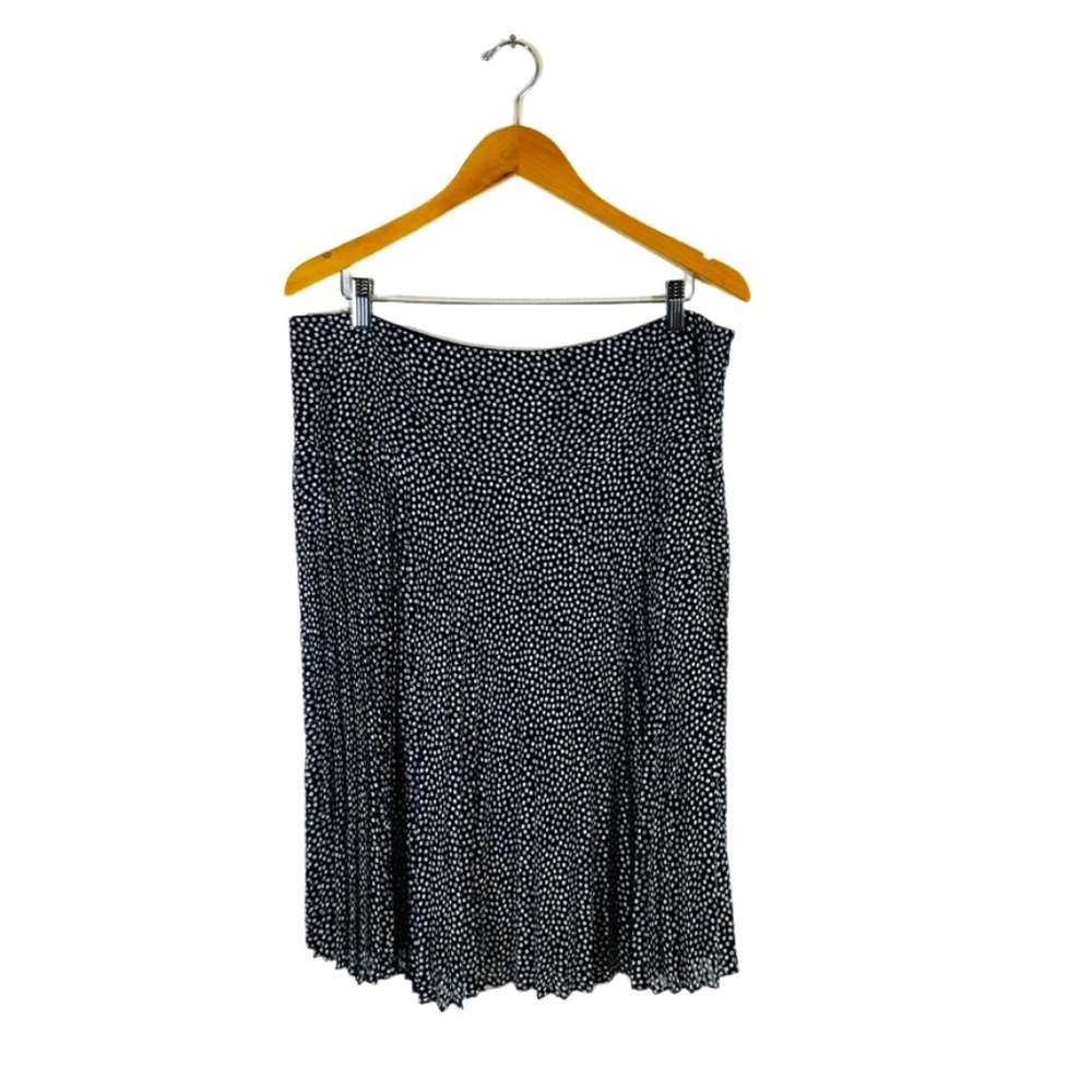 Dana Buchman Pleated & Polkadot Skirt - size 14